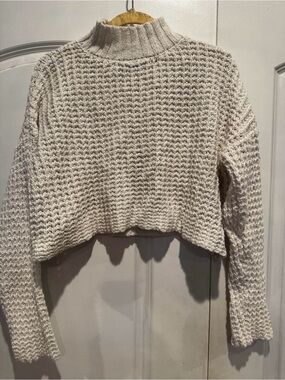 Forever 21 Cream Chunky Knit Cropped Mock Neck Sweater Size S